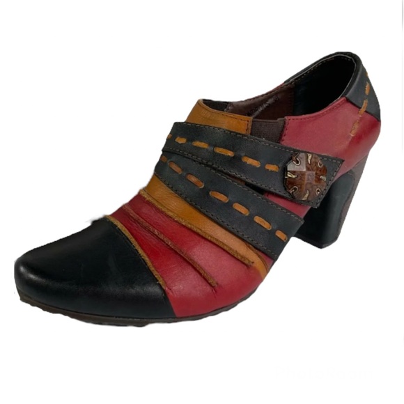 L’ARTISTE Wondrous Red Leather Bootie - Picture 3 of 7